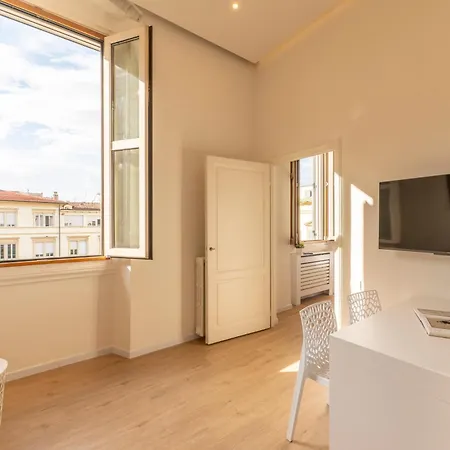 Golden House San Lorenzo Appartamento
